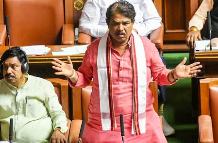 भाजपा ने 'सूखे' को लेकर कर्नाटक सरकार पर कसा तंज, कहा- 'मंत्री सत्ता संघर्ष में व्यस्त'