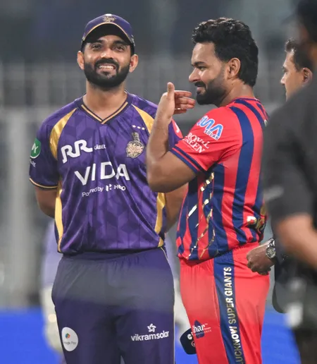 आईपीएल 2026: एलएसजी ने टॉस जीतकर गेंदबाजी चुनी, केकेआर की टीम में नरेन की वापसी