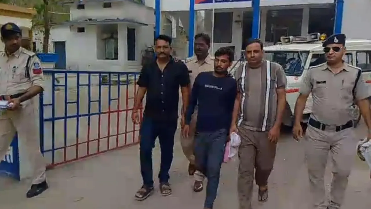 Accused with a bounty on his head, Naval Sahu Accused with a bounty on his head, Naval Sahu