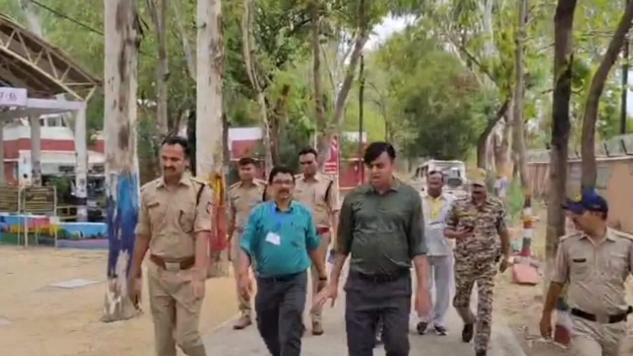 Collector-SP inspected NEET exam Collector-SP inspected NEET exam