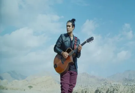 दर्द, प्रेम और भावनाओं से भरी आवाज के जादूगर हैं जुबिन नौटियाल, राम मंदिर उद्घाटन के वक्त पीएम मोदी भी कर चुके हैं तारीफ दर्द, प्रेम और भावनाओं से भरी आवाज के जादूगर हैं जुबिन नौटियाल, राम मंदिर उद्घाटन के वक्त पीएम मोदी भी कर चुके हैं तारीफ