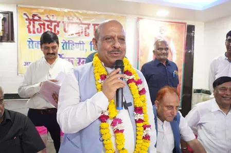 दिल्ली विधानसभा अध्यक्ष ने रोहिणी में अवसंरचना परियोजनाओं का शुभारंभ किया दिल्ली विधानसभा अध्यक्ष ने रोहिणी में अवसंरचना परियोजनाओं का शुभारंभ किया