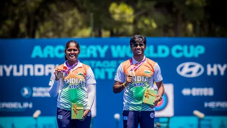आर्चरी वर्ल्ड कप: धीरज ने व्यक्तिगत स्वर्ण पदक जीता, भारत के लिए गोल्डन डबल पूरा किया आर्चरी वर्ल्ड कप: धीरज ने व्यक्तिगत स्वर्ण पदक जीता, भारत के लिए गोल्डन डबल पूरा किया