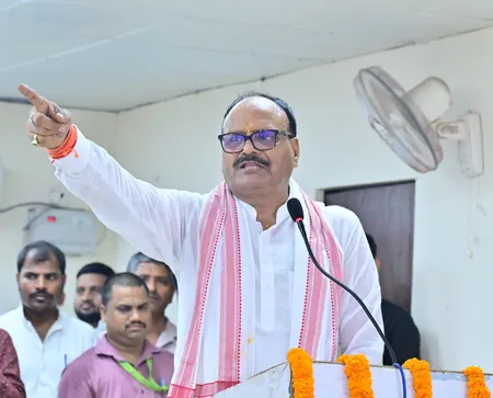 समाजवादी पार्टी के डीएनए में केवल मुस्लिम तुष्टीकरण: ब्रजेश पाठक समाजवादी पार्टी के डीएनए में केवल मुस्लिम तुष्टीकरण: ब्रजेश पाठक
