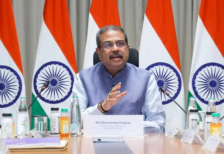 क्यूएस वर्ल्ड यूनिवर्सिटी रैंकिंग में भारत की बड़ी उपलब्धि, 52 संस्थानों को मिली जगह : धर्मेंद्र प्रधान क्यूएस वर्ल्ड यूनिवर्सिटी रैंकिंग में भारत की बड़ी उपलब्धि, 52 संस्थानों को मिली जगह : धर्मेंद्र प्रधान