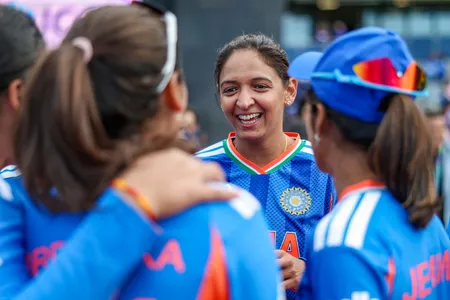 विमेंस टी20 वर्ल्ड कप: भारत ने साउथ अफ्रीका को 159 रन का टारगेट दिया विमेंस टी20 वर्ल्ड कप: भारत ने साउथ अफ्रीका को 159 रन का टारगेट दिया