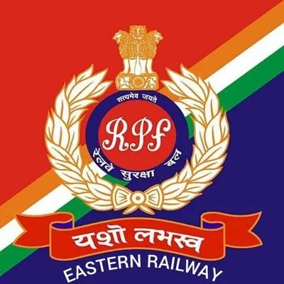 'ऑपरेशन नन्हे फरिश्ते' के तहत आरपीएफ की बड़ी कार्रवाई, बरहरवा स्टेशन से तीन नाबालिगों को बचाया 'ऑपरेशन नन्हे फरिश्ते' के तहत आरपीएफ की बड़ी कार्रवाई, बरहरवा स्टेशन से तीन नाबालिगों को बचाया