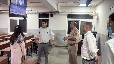 गौतमबुद्ध नगर: कोचिंग संस्थानों पर प्रशासन की कार्रवाई, 7 कोचिंग सेंटर सील, 2 में मिलीं फायर सुरक्षा संबंधी खामियां (लीड-1) गौतमबुद्ध नगर: कोचिंग संस्थानों पर प्रशासन की कार्रवाई, 7 कोचिंग सेंटर सील, 2 में मिलीं फायर सुरक्षा संबंधी खामियां (लीड-1)