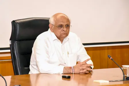 गांधीनगर में इंडस्ट्रियल क्रांति: 10 नई कंपनियां 133 करोड़ रुपए से ज्‍यादा का इन्वेस्टमेंट लाएंगी