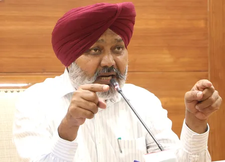 पंजाब सरकार का बड़ा फैसला, 619 महिला बहुउद्देशीय स्वास्थ्य कर्मियों की होगी भर्ती पंजाब सरकार का बड़ा फैसला, 619 महिला बहुउद्देशीय स्वास्थ्य कर्मियों की होगी भर्ती