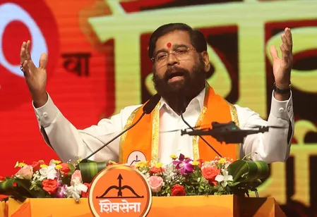 सिद्धिविनायक मंदिर में चोरी के आरोपों को लेकर विपक्ष ने एकनाथ शिंदे पर हमला बोला