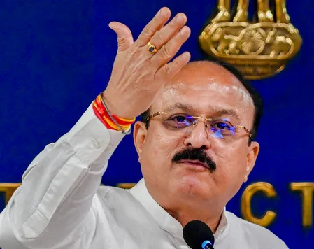 दिल्ली में बिजली व्यवस्था को मिलेगा नया स्वरूप, स्मार्ट सबस्टेशन और सोलर अभियान की हुई शुरुआत दिल्ली में बिजली व्यवस्था को मिलेगा नया स्वरूप, स्मार्ट सबस्टेशन और सोलर अभियान की हुई शुरुआत