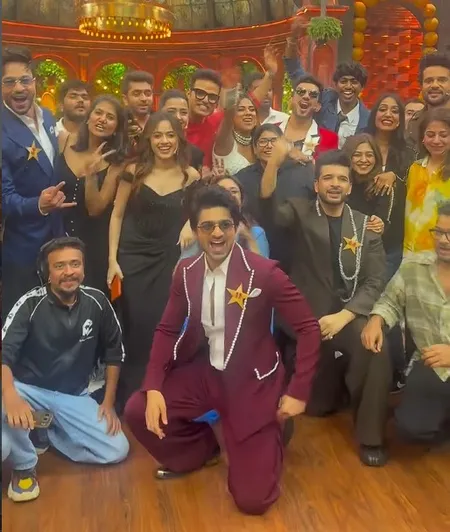 भावुक हुई टीवी की बहू निया शर्मा, 'लाफ्टर शेफ 3' के खत्म होने पर कह दी दिल की बात भावुक हुई टीवी की बहू निया शर्मा, 'लाफ्टर शेफ 3' के खत्म होने पर कह दी दिल की बात