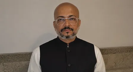 मुंबई : भारी बारिश के बीच रेलवे की लोकल सेवाएं रहीं सही, सीपीआरओ ने बताया- तैयारी से बेहतर परिणाम मिला मुंबई : भारी बारिश के बीच रेलवे की लोकल सेवाएं रहीं सही, सीपीआरओ ने बताया- तैयारी से बेहतर परिणाम मिला