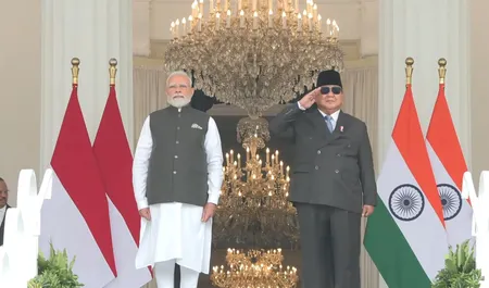 जकार्ता में पीएम मोदी का भव्य तरीके से हुआ औपचारिक स्वागत, राष्ट्रपति सुबियांतो के साथ करेंगे द्विपक्षीय बैठक