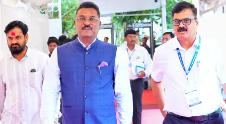 महाराष्ट्र में 16 अगस्त से कमर्शियल वाहन चालकों के लिए मराठी भाषा का ज्ञान अनिवार्य महाराष्ट्र में 16 अगस्त से कमर्शियल वाहन चालकों के लिए मराठी भाषा का ज्ञान अनिवार्य