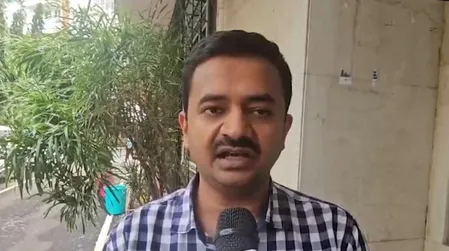 मुंबई-पुणे रेल मार्ग जल्द होगा सामान्य, ट्रैक बहाली कार्य में जुटे 1100 से ज्यादा कर्मचारी: सीपीआरओ स्वप्निल नीला