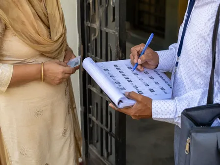 कर्नाटक ने एसआईआर के तहत 86 प्रतिशत से अधिक जनगणना प्रपत्र वितरित किए