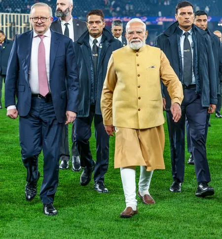 पीएम मोदी की दस्तक से खुले भारत के लिए बंद पड़े दरवाजे