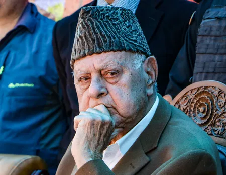 जम्मू-कश्मीर को पूर्ण राज्य का दर्जा देने की मांग पर फारूक अब्दुल्ला के प्रदर्शन को माकपा का समर्थन