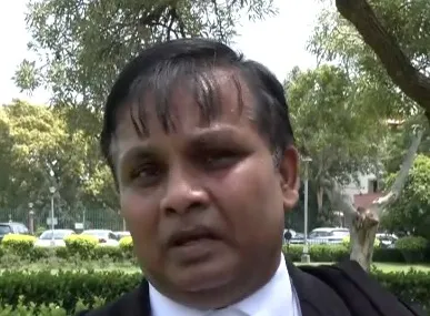 सुप्रीम कोर्ट की निगरानी में हो निष्पक्ष जांच और कार्रवाई, भरत तिवारी एनकाउंटर केस में वकील की मांग