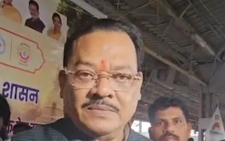 मुंबई : मुख्यमंत्री तीर्थयात्रा योजना के तहत स्पेशल ट्रेन बोधगया रवाना, 800 श्रद्धालुओं को मिलेंगी मुफ्त सुविधाएं