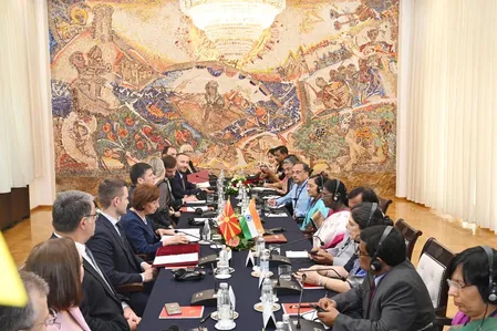 राष्ट्रपति द्रौपदी मुर्मु ने उत्तरी मैसेडोनिया की समकक्ष संग की अहम वार्ता, द्विपक्षीय संबंधों को मजबूत करने पर सहमति
