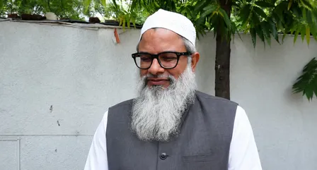 वक्फ हिफाजत और छात्र हितों पर एकजुट मुस्लिम नेता, इमरान मसूद बोले- वादों से काम नहीं चलेगा वक्फ हिफाजत और छात्र हितों पर एकजुट मुस्लिम नेता, इमरान मसूद बोले- वादों से काम नहीं चलेगा
