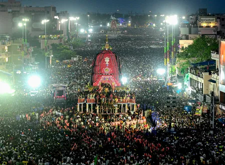 ओडिशा: पुरी में बहुदा यात्रा के दौरान एक और श्रद्धालु की मौत की खबर ओडिशा: पुरी में बहुदा यात्रा के दौरान एक और श्रद्धालु की मौत की खबर
