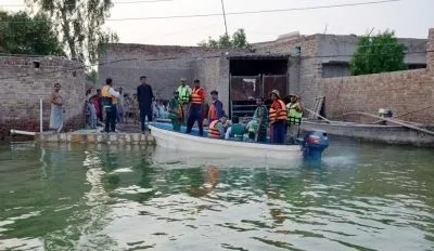 पाकिस्तान को बाढ़ के तेज होने से भारी नुकसान का अनुमान, सरकार की अधूरी तैयारियों पर गहराई चिंता