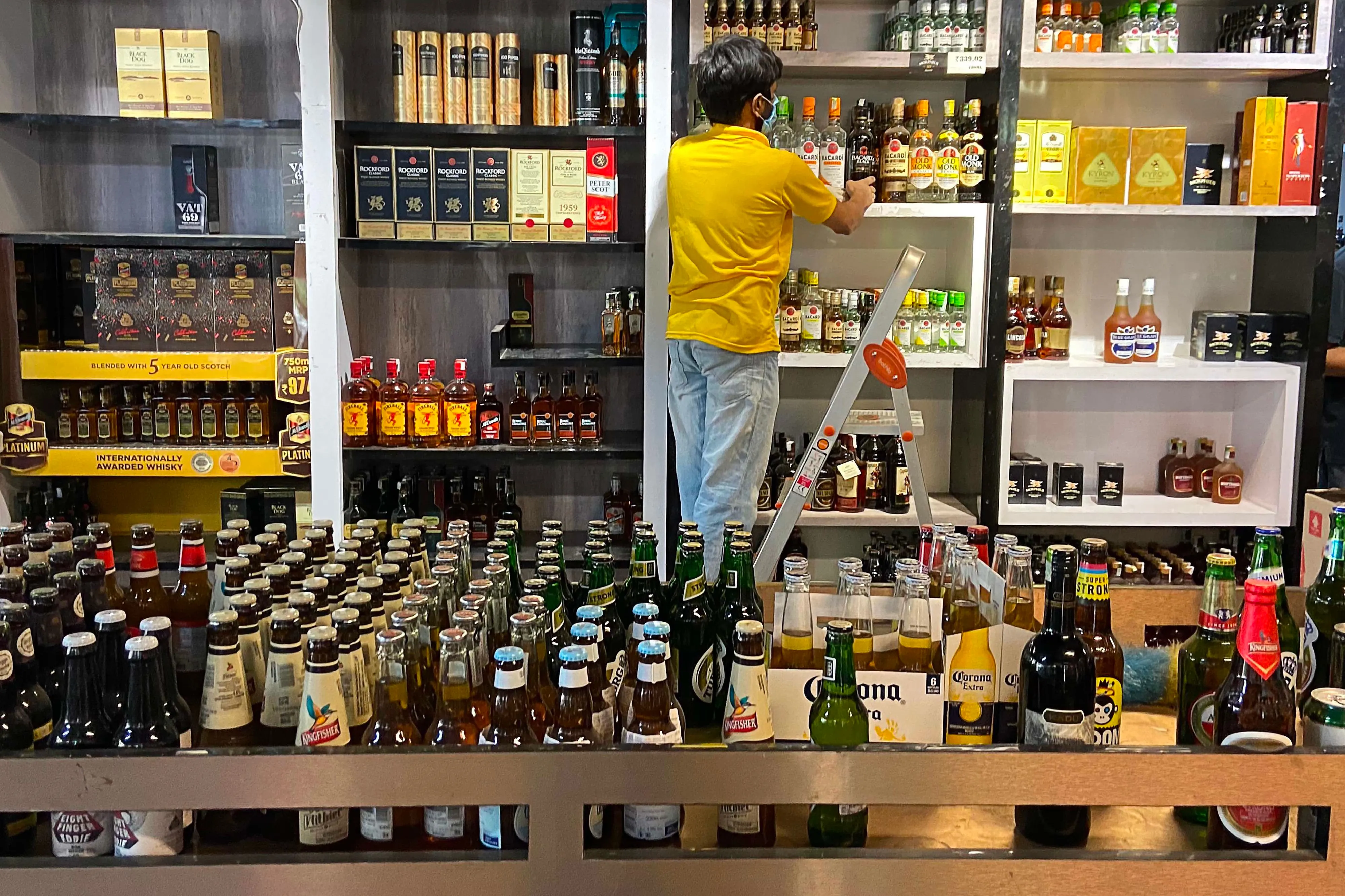 Wine Shop Chhtarpur
