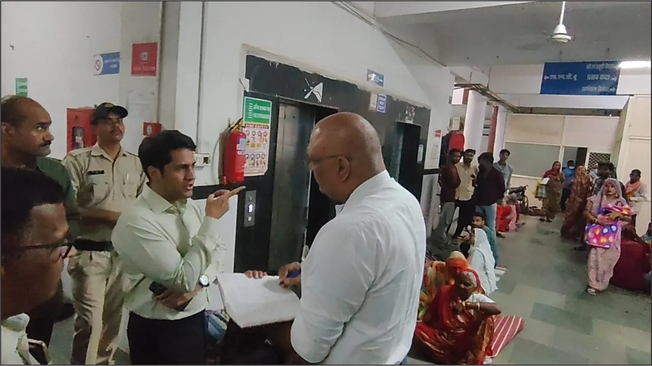 Collector's inspection of the district hospital