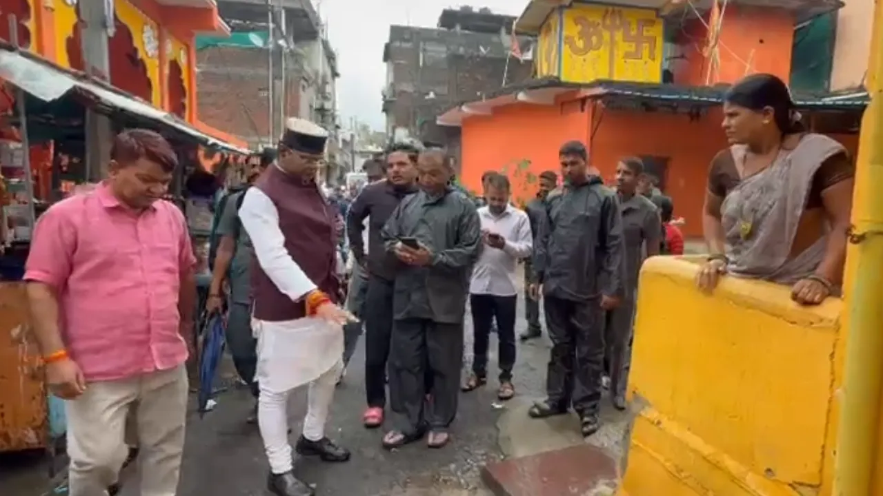 Heavy rain causes waterlogging in Bhopal