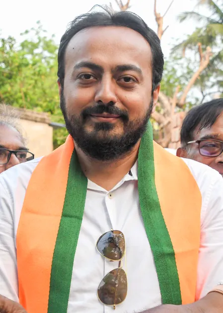 पश्चिम बंगाल में खेलों को मिलेगा बढ़ावा, 100 इंडोर स्पोर्ट्स एरीना बनाने की तैयारी