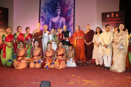 बांग्लादेश में बुद्ध की शिक्षा को मंच पर किया गया जीवंत, भारतीय उच्चायुक्त बने विशेष समारोह का हिस्सा
