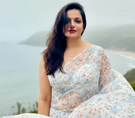 मॉडलिंग क्या होती है, ये भी नहीं जानती थीं तनुश्री चक्रवर्ती, फिर बनीं बंगाली सिनेमा की पहचान