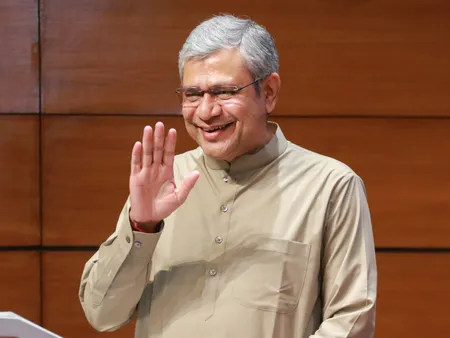 भारतीय रेलवे ने जुलाई तक वित्त वर्ष 2027 के पूंजीगत व्यय का 39 प्रतिशत खर्च किया: सरकार