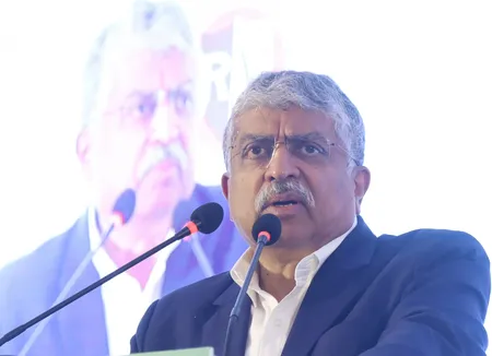 भारत एआई में एडवांस चिप और एलएलएम पर नहीं, बल्कि वास्तविक उपयोग की एप्लीकेशन बनाने पर करे फोकस :नंदन नीलेकणी