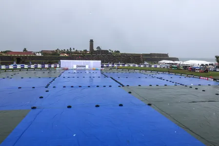 गाले टेस्ट: बारिश की वजह से दूसरे दिन का खेल शुरू होने में देरी गाले टेस्ट: बारिश की वजह से दूसरे दिन का खेल शुरू होने में देरी