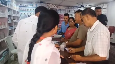 असम के माजुली में 'जन औषधि केंद्र' का उद्घाटन, सस्ती दवाएं मिलने से स्थानीय लोग खुश