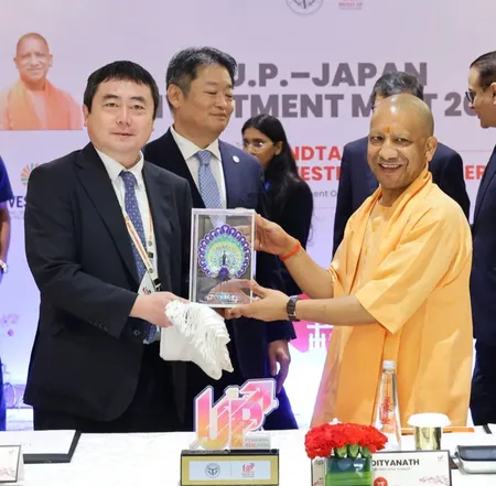 प्रमुख सीईओ के साथ राउंड टेबल मीटिंग में बोले सीएम योगी- यूपी में निवेश करें, हर स्तर पर मिलेगा पूरा सहयोग