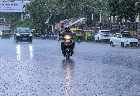 मध्य प्रदेश: रीवा में बारिश का कहर जारी, उपमुख्यमंत्री ने राहत शिविरों का जायजा लिया मध्य प्रदेश: रीवा में बारिश का कहर जारी, उपमुख्यमंत्री ने राहत शिविरों का जायजा लिया