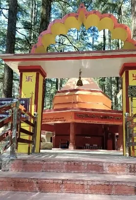 घने देवदार के बीच विराजे हैं तारकेश्वर महादेव, 84 गांव चढ़ाते हैं पहली फसल