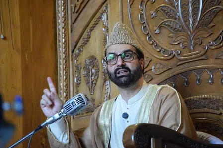 नेपाल की त्रासदी एक चेतावनी; विकास और पर्यावरण संरक्षण के बीच संतुलन बनाने की जरूरत : मीरवाइज उमर नेपाल की त्रासदी एक चेतावनी; विकास और पर्यावरण संरक्षण के बीच संतुलन बनाने की जरूरत : मीरवाइज उमर