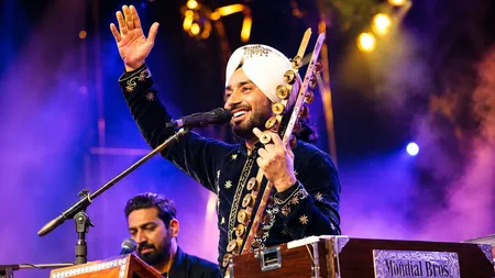 सतिंदर सरताज ने लड़की को रोते देखा और लिख दिया 'कुड़ियों रोया ना करो', दिलचस्प है किस्सा