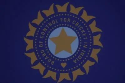 बीसीसीआई को घरेलू मुकाबलों के लिए नहीं मिला टाइटल स्पॉन्सर, संभावित उम्मीदवारों से बातचीत जारी: रिपोर्ट