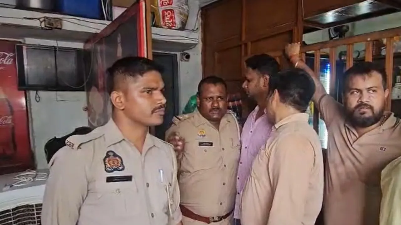 Man shoots wife outside a bank