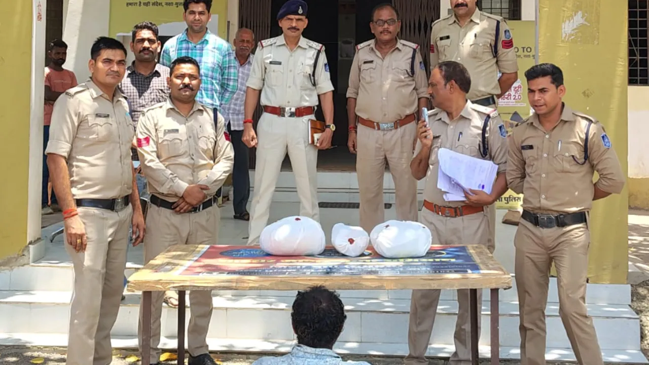Police on cannabis smuggling