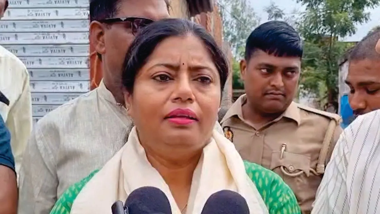 vidhayakpallavipatelup