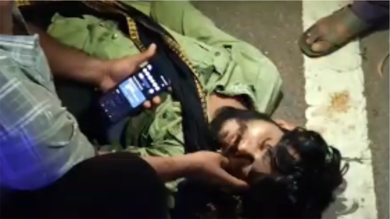 बैल से टकराई बाइक, गंभीर घायल युवक ने रास्ते में तोड़ा दम